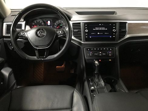 Used 2019 Volkswagen Atlas SE FWD image 21