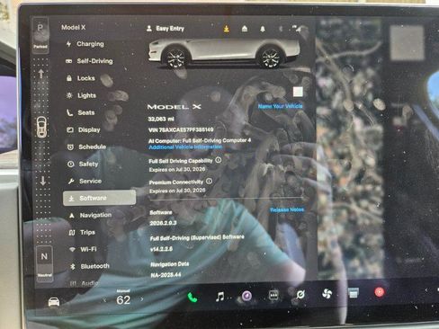 Used 2023 Tesla Model X AWD/4WD image 3