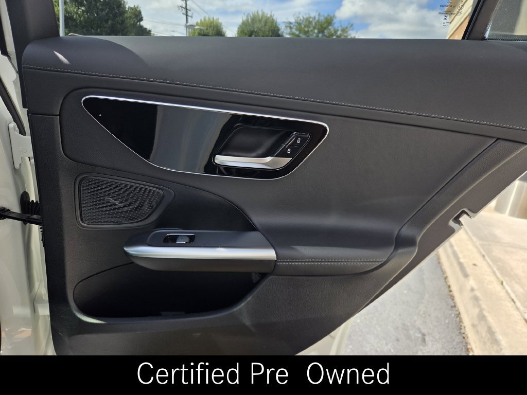 Used 2023 Mercedes-Benz C 300 4MATIC Sedan image 35