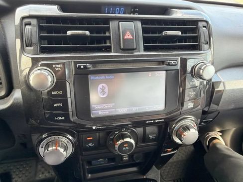 Used 2019 Toyota 4Runner TRD Off-Road Premium AWD/4WD image 11