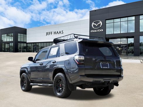 Used 2023 Toyota 4Runner SR5 Premium w/ Moonroof Package RWD image 2