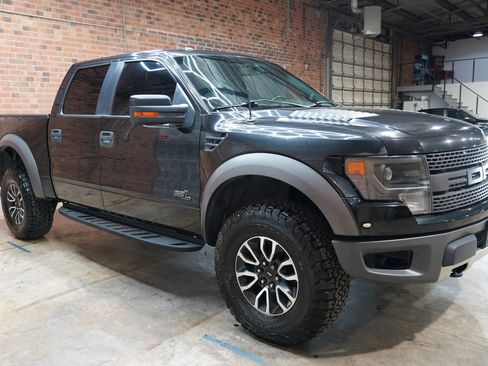 Used 2013 Ford F150 Raptor w/ Luxury Equipment Group image 4