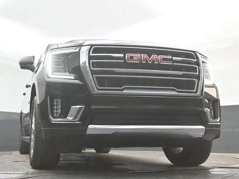 Used 2023 GMC Yukon XL SLT AWD/4WD image 46