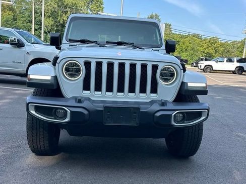 Used 2020 Jeep Wrangler Unlimited Sahara AWD/4WD image 21