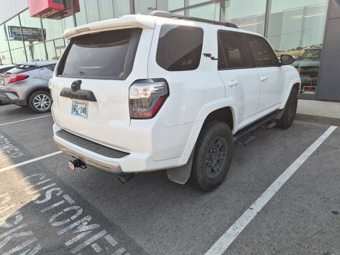 Used 2024 Toyota 4Runner TRD Off-Road AWD/4WD image 5