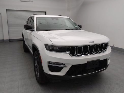 Used 2022 Jeep Grand Cherokee Limited 4xe image 14