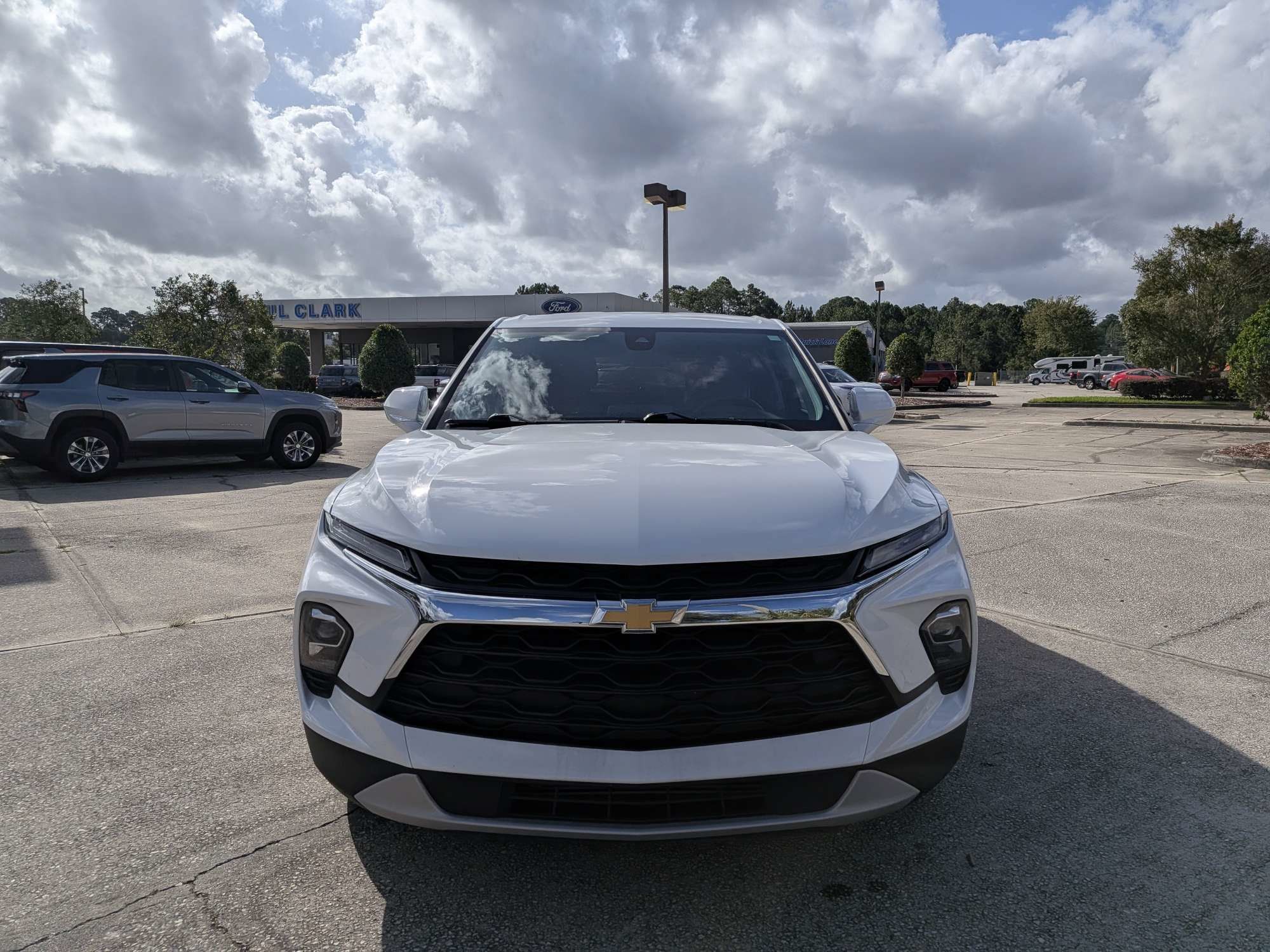 Used 2025 Chevrolet Blazer LT AWD/4WD image 9