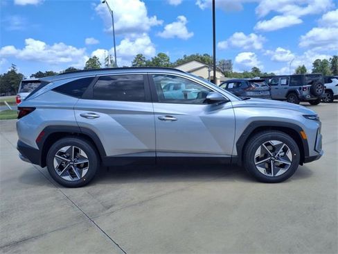 New 2026 Hyundai Tucson SEL image 2