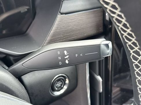 New 2026 GMC Acadia Denali w/ Super Cruise Package FWD image 17