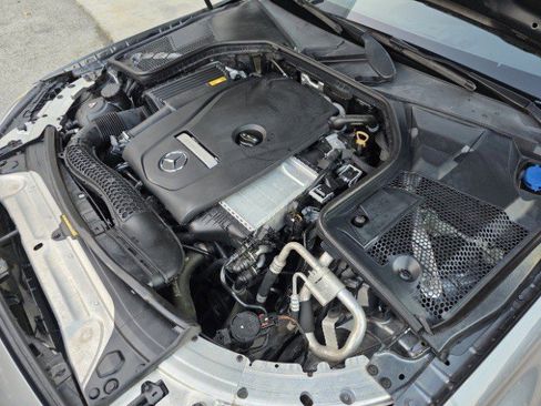Used 2018 Mercedes-Benz C 300 Coupe image 39