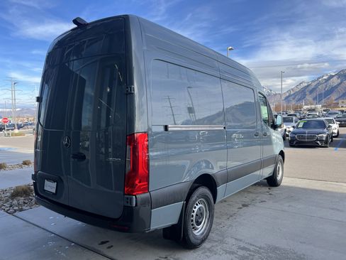 New 2026 Mercedes-Benz Sprinter 2500 image 5