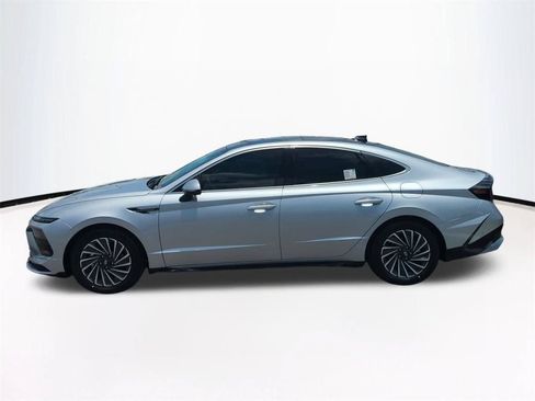 New 2026 Hyundai Sonata Limited FWD image 8