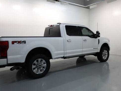 Used 2022 Ford F350 Platinum w/ FX4 Off-Road Package AWD/4WD image 68