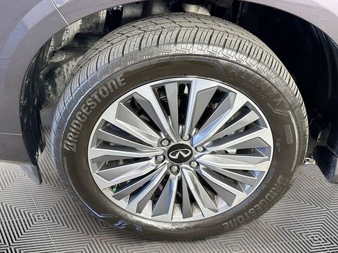 Certified 2025 INFINITI QX80 Luxe image 34