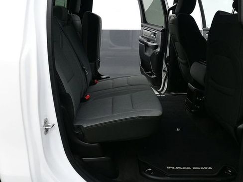 Used 2021 RAM 1500 Big Horn image 10