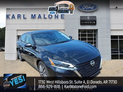 Used 2024 Nissan Altima 2.5 SV
