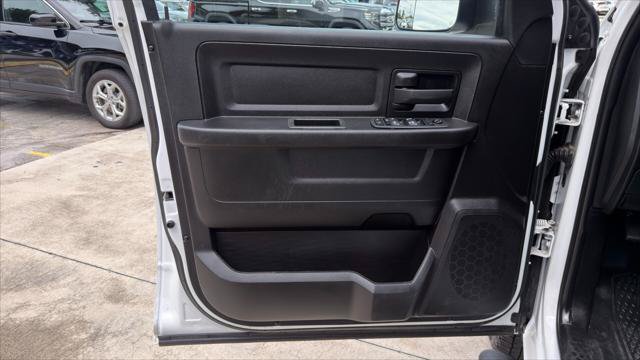 Used 2022 RAM 2500 Tradesman RWD image 13