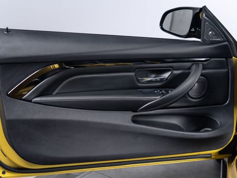 Used 2015 BMW M4 Coupe RWD image 54