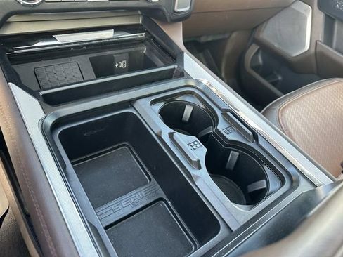 Used 2024 Ford F350 King Ranch w/ Chrome Package image 33