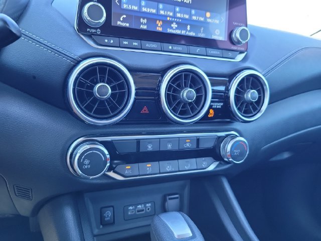 Used 2025 Nissan Sentra SV FWD image 21