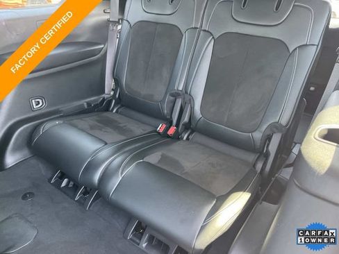 Used 2023 Jeep Grand Cherokee L Laredo AWD/4WD image 21