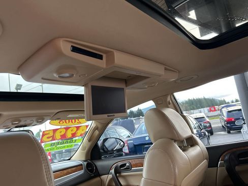 Used 2008 Buick Enclave CXL w/ Entertainment Package #4 image 11