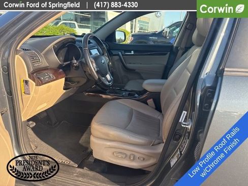 Used 2015 Kia Sorento EX w/ EX V6 Touring Package image 10