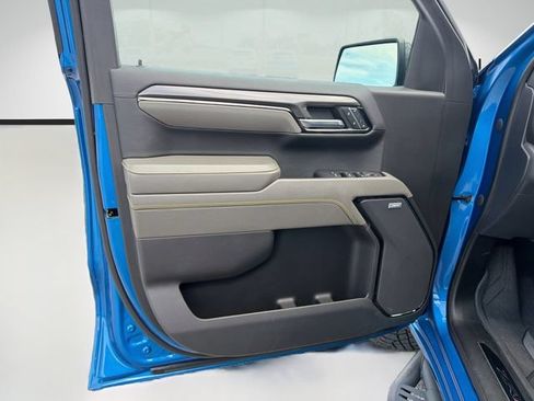 Used 2024 Chevrolet Silverado 1500 ZR2 w/ Technology Package AWD/4WD image 20