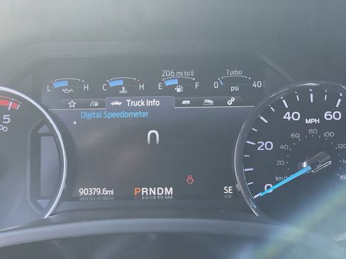 Used 2021 Ford F250 Lariat w/ Lariat Ultimate Package AWD/4WD image 13