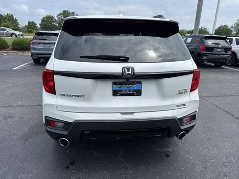 Certified 2022 Honda Passport Elite image 4