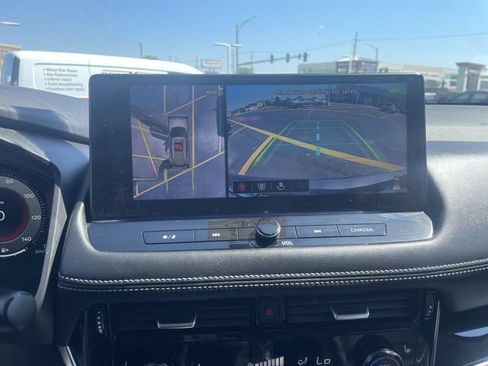 Used 2026 Nissan Rogue SL FWD image 23