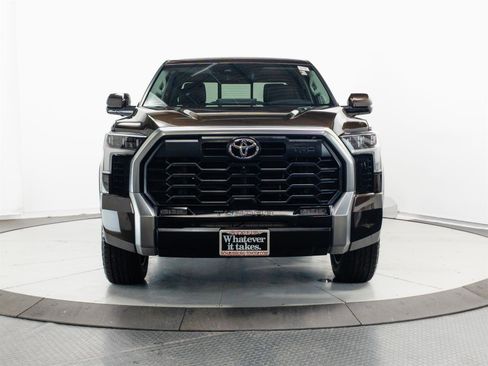 Used 2022 Toyota Tundra Limited w/ TRD Off-Road Package AWD/4WD image 2