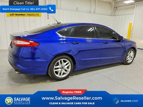 Used 2016 Ford Fusion SE FWD image 4