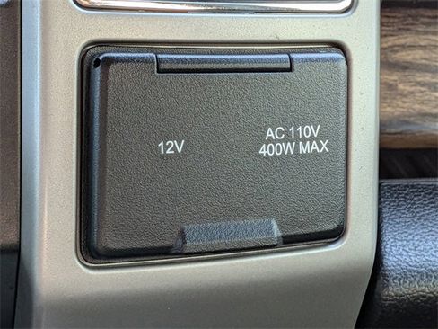 Used 2020 Ford F150 Lariat image 28