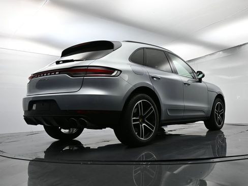 Used 2021 Porsche Macan S image 49