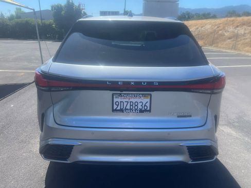 Used 2023 Lexus RX 500h F Sport image 9