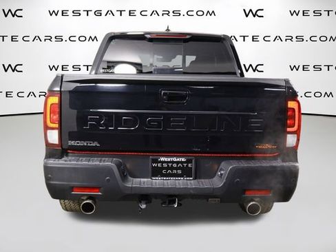 Used 2024 Honda Ridgeline TrailSport image 4