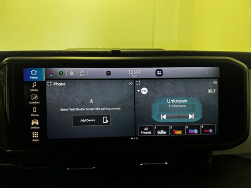 Used 2024 Jeep Wrangler Unlimited Sport AWD/4WD image 4