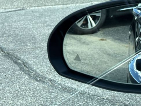 New 2025 Mercedes-Benz C 300 Sedan image 19