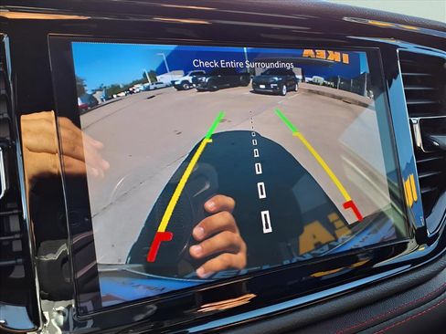 Used 2025 Dodge Durango GT image 13