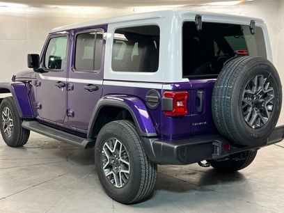 New 2026 Jeep Wrangler Unlimited Sahara w/ Whitecap Package
