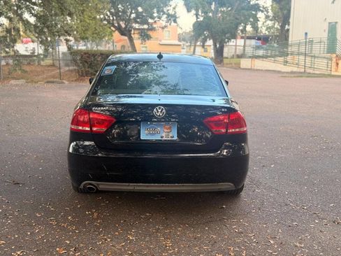 Used 2013 Volkswagen Passat 2.5 SE image 6