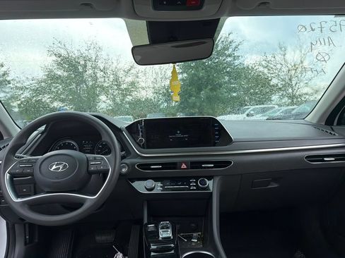 Used 2023 Hyundai Sonata SEL w/ Cargo Package FWD image 5