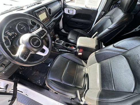 Used 2023 Jeep Wrangler Unlimited Sahara w/ Cold Weather Group image 22