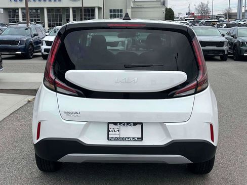 Used 2025 Kia Soul LX w/ LX Technology Package image 26