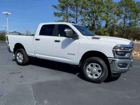 Used 2025 RAM 2500 Big Horn image 2