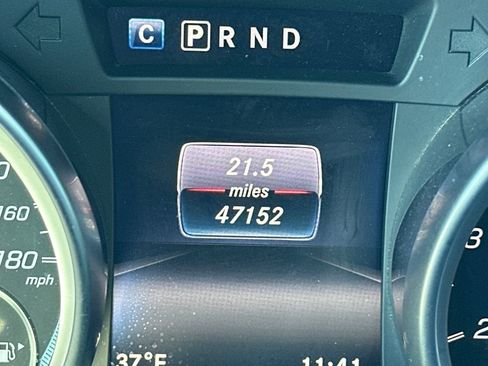 Used 2017 Mercedes-Benz SLC 43 AMG SLC 43 AMG image 4