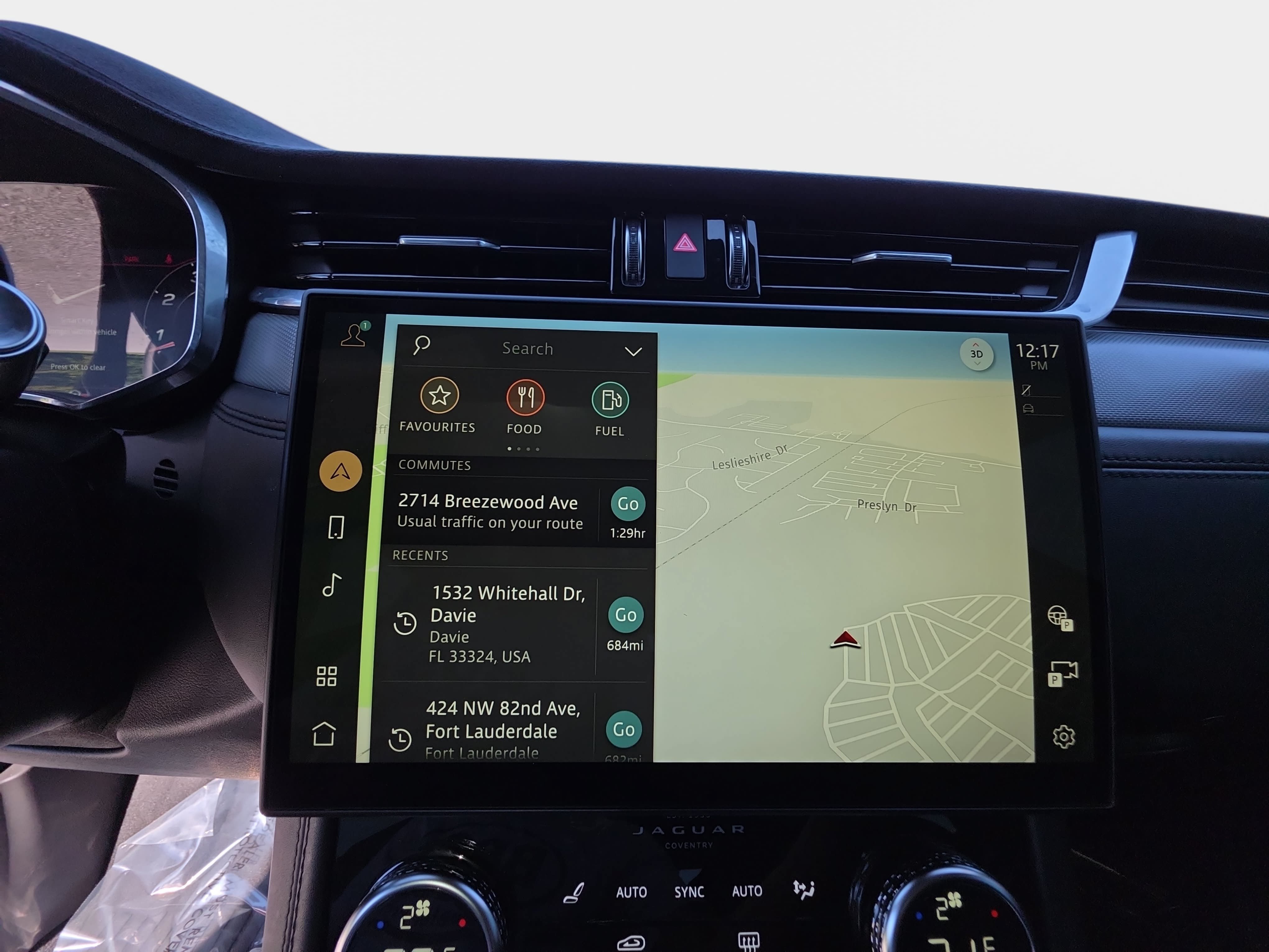 Certified 2021 Jaguar F-PACE SVR AWD/4WD image 23