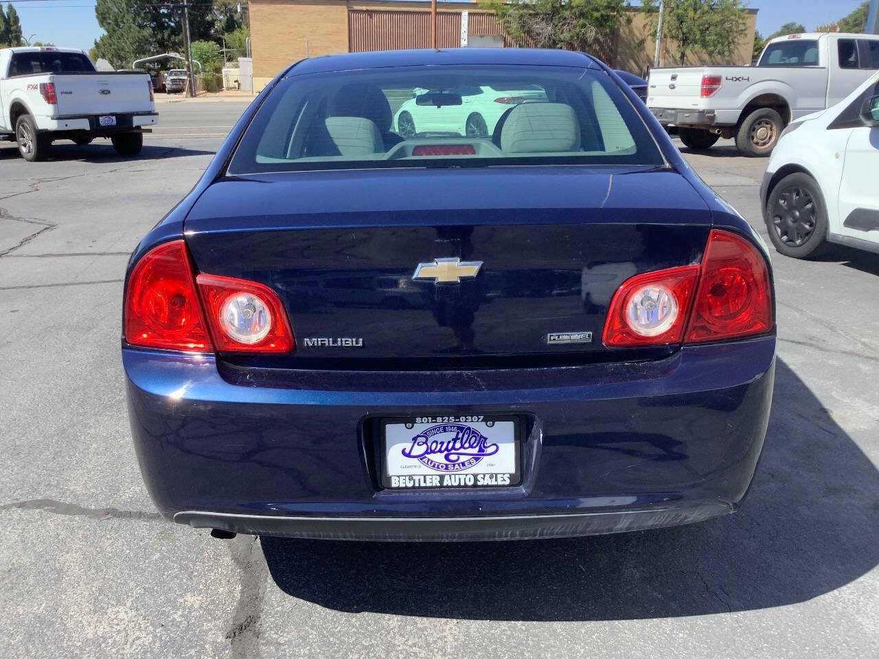 Used 2011 Chevrolet Malibu LS FWD image 11