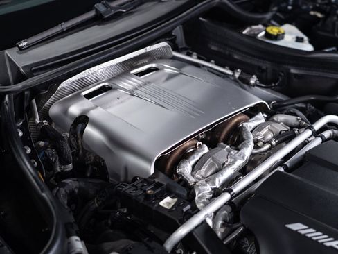 Used 2017 Mercedes-Benz AMG GT Coupe image 22